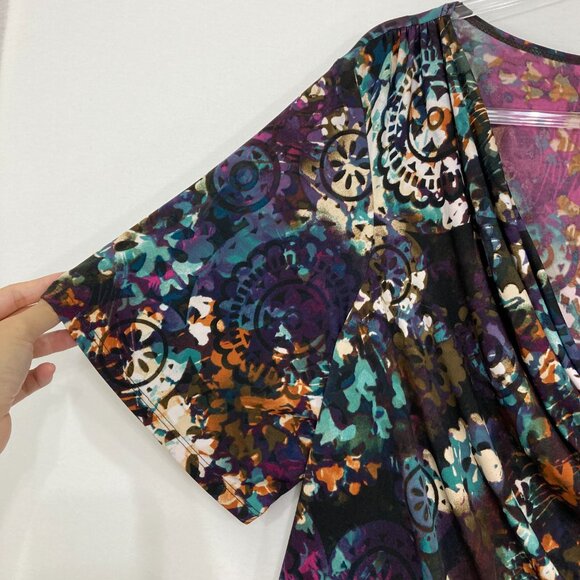 Dressbarn size 3X Multi Color Abstract Cowl Neck Short Sleeve Stretch Comfy Top - Picture 3 of 8